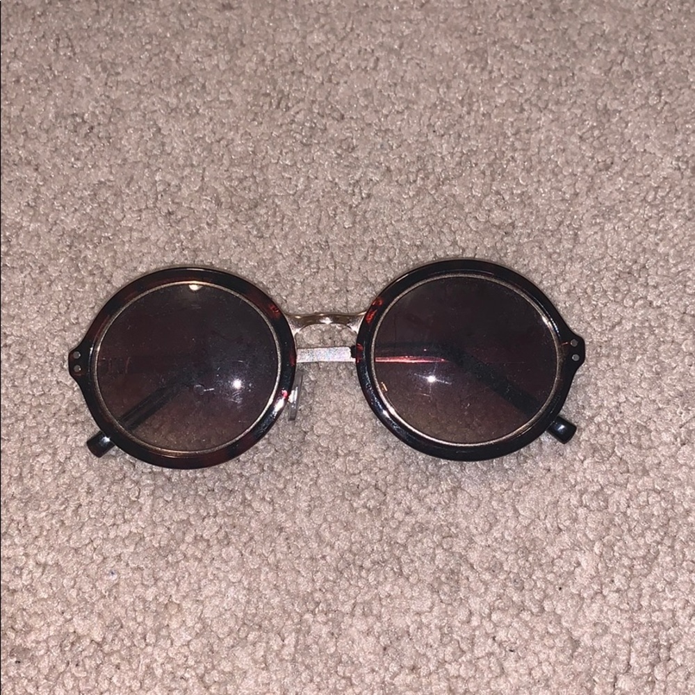 Cute circular shades.